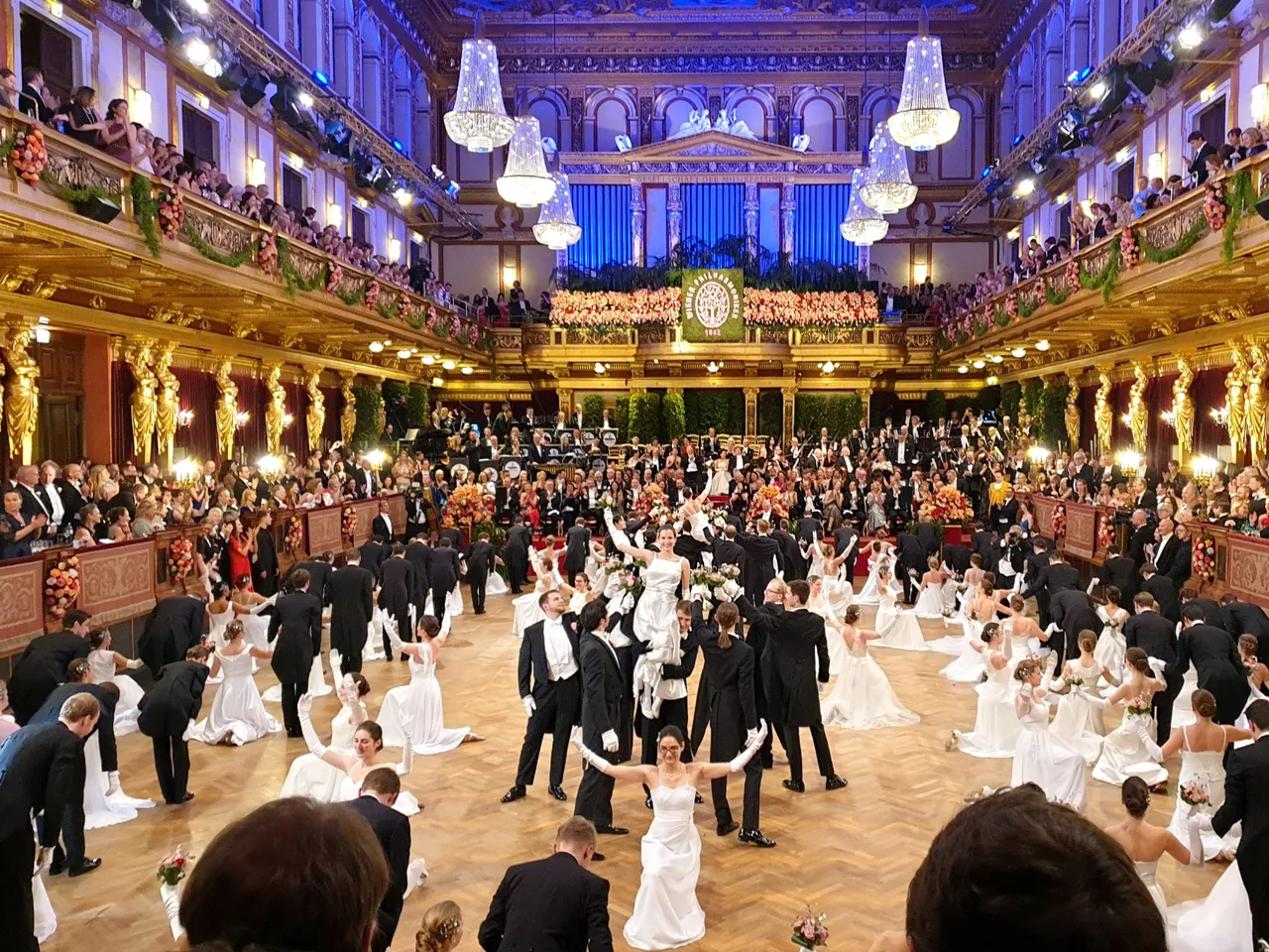 Philharmonikerball-2023-07.jpg