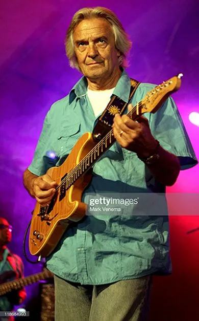 John McLaughlin 6.jpg