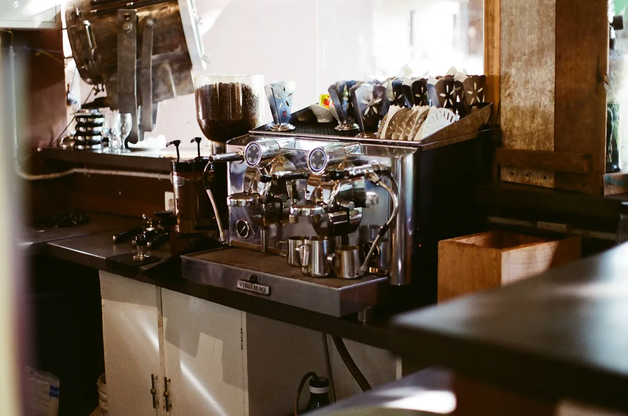 ULTRA400 A25.jpg