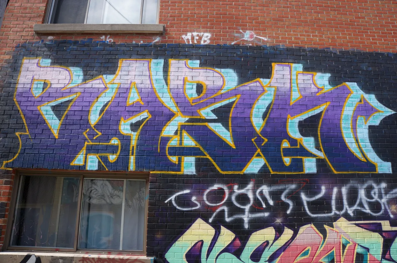 318 - Bask Graffiti Alley.jpg