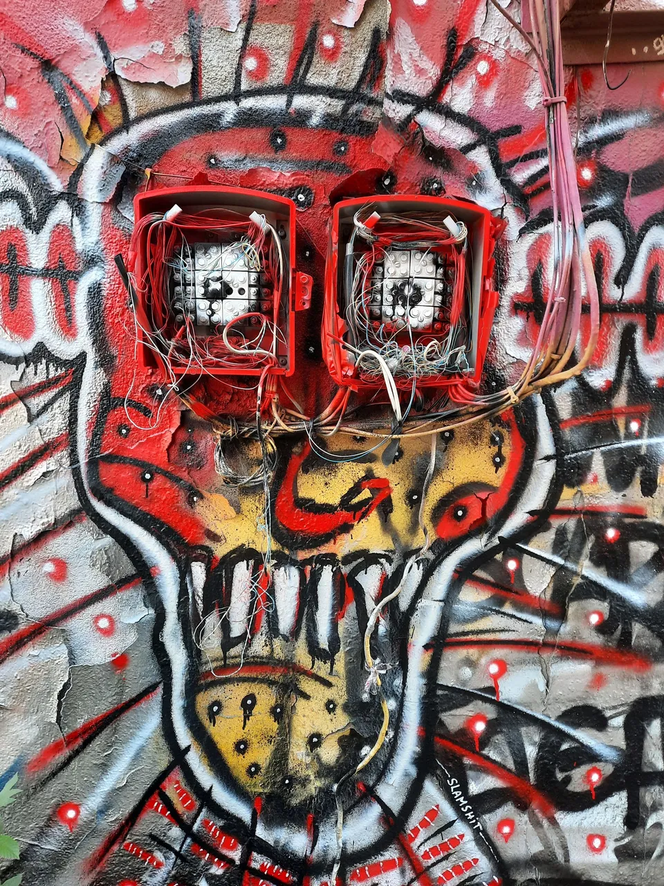 832 - (zykisart) Graffiti Alley.jpg