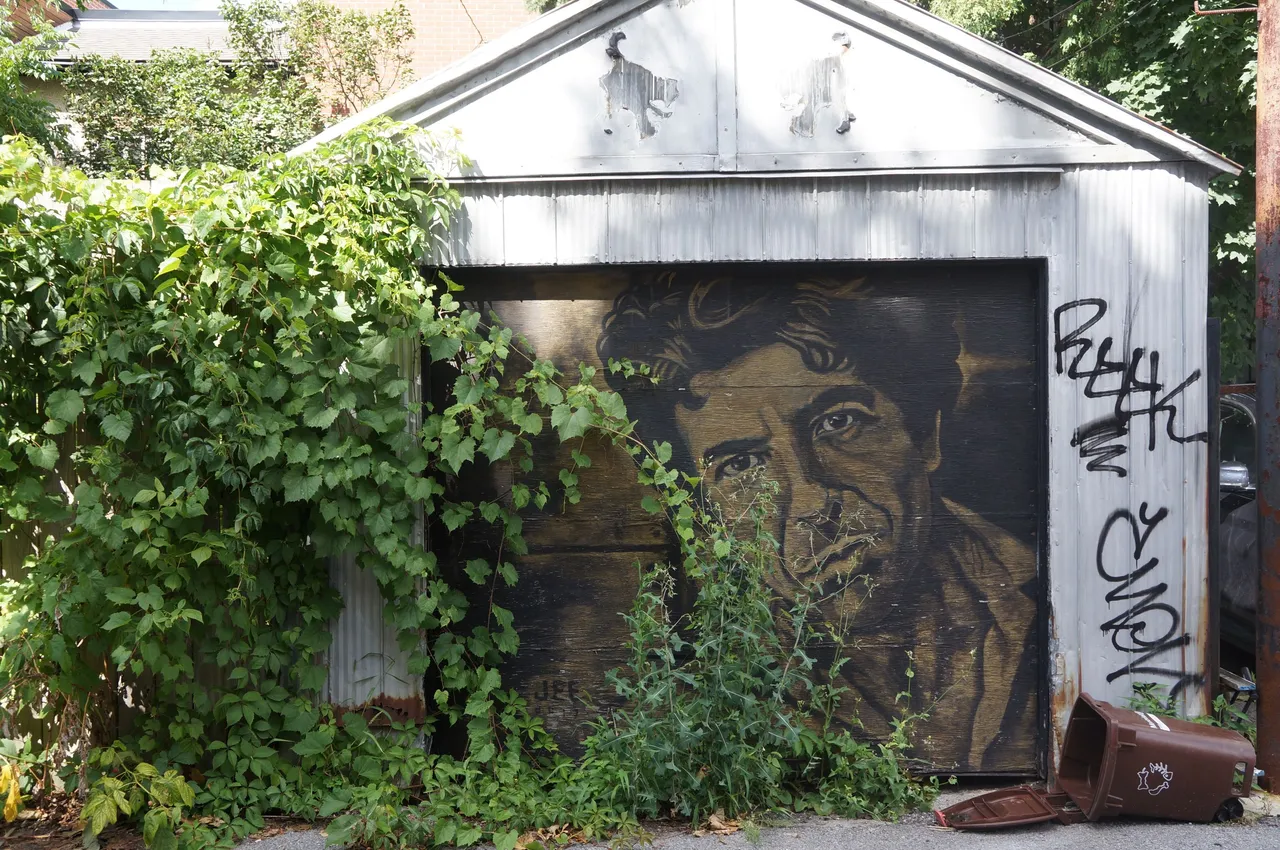 331 - Inconnu Leonard Cohen ruelle Clark.jpg