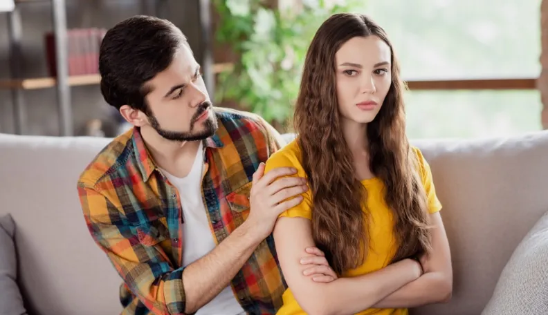 jealous-girlfriend-1.jpg