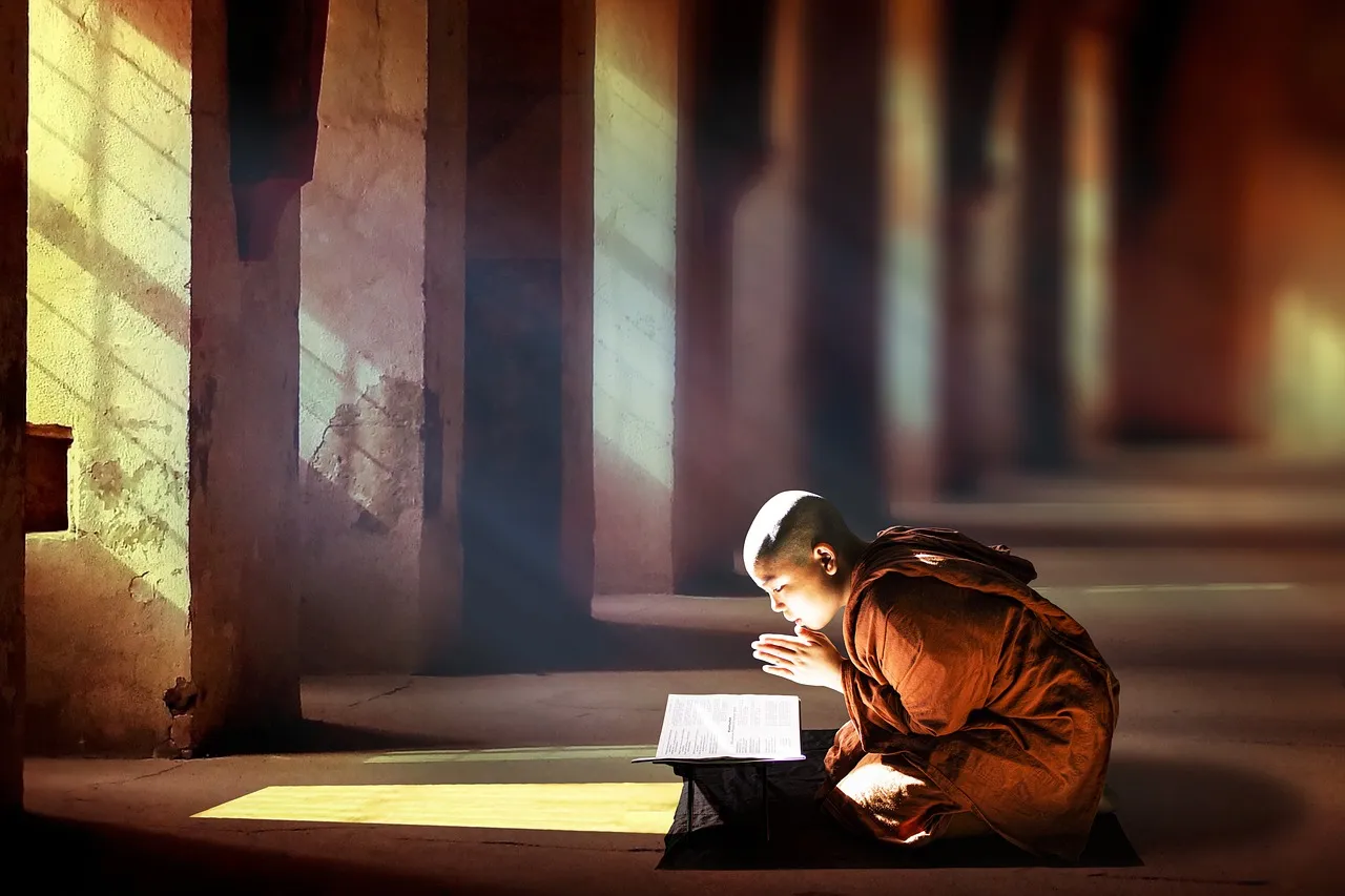 theravada-buddhism-4745053_1280.jpg