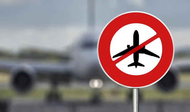 aircraft-4478129_640.jpg