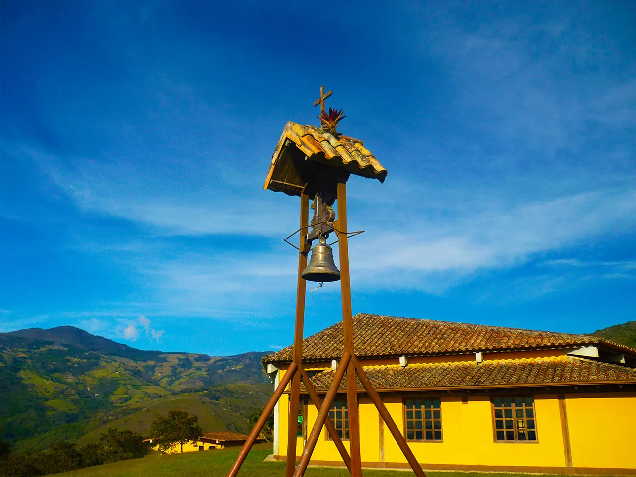 197_Filters_Effects_Week_16_Campana_18072020_Original.jpg