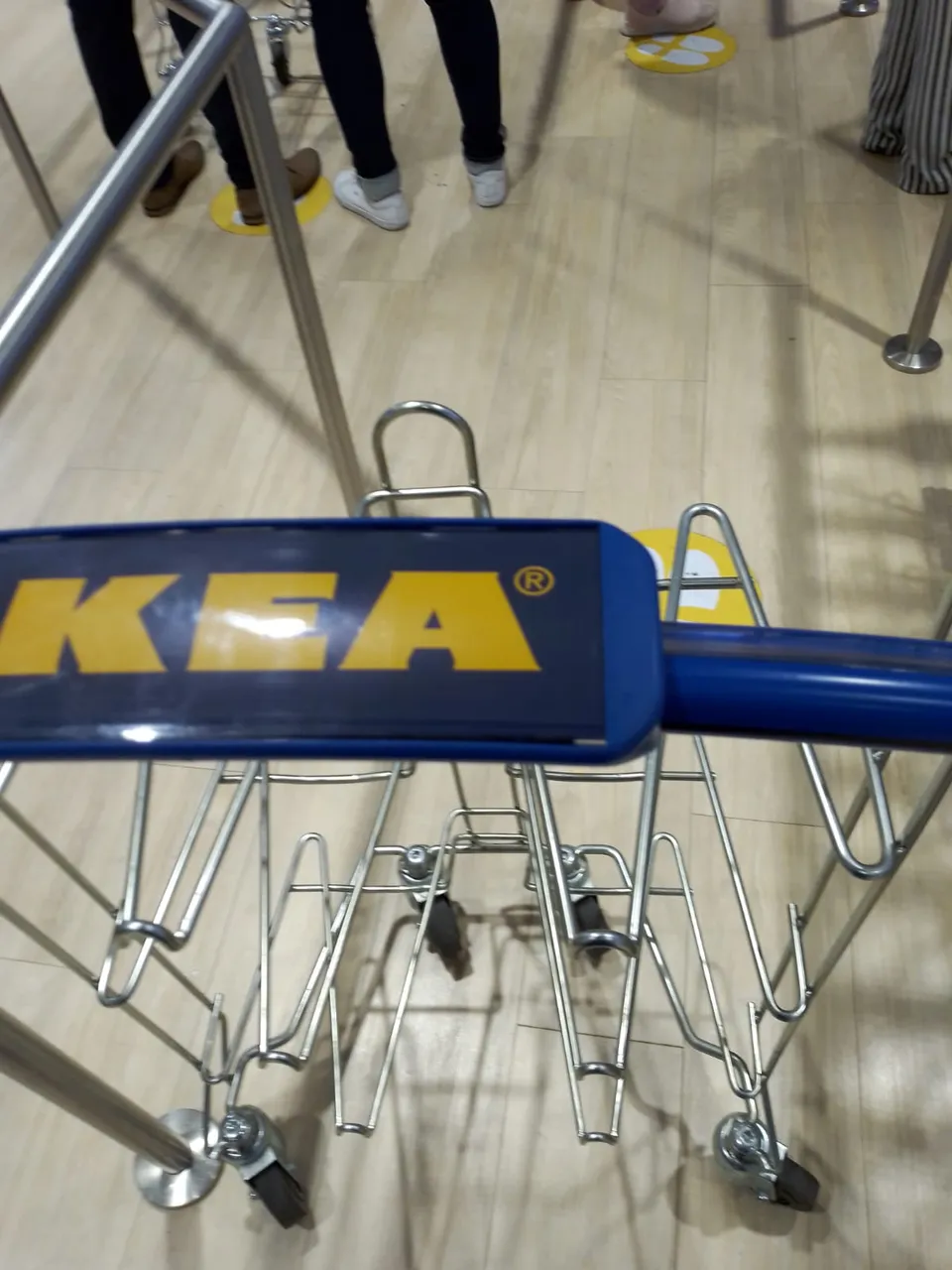 Carrito para la comida-IKEA
