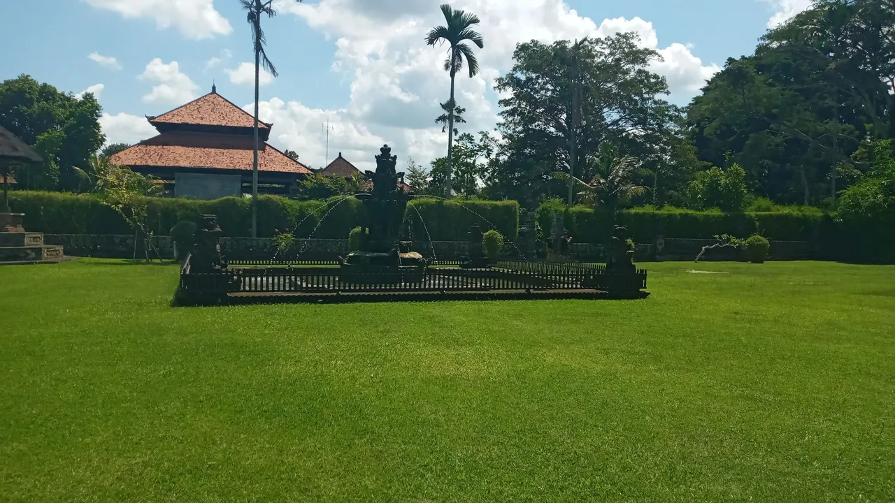 The Water Fountain Area