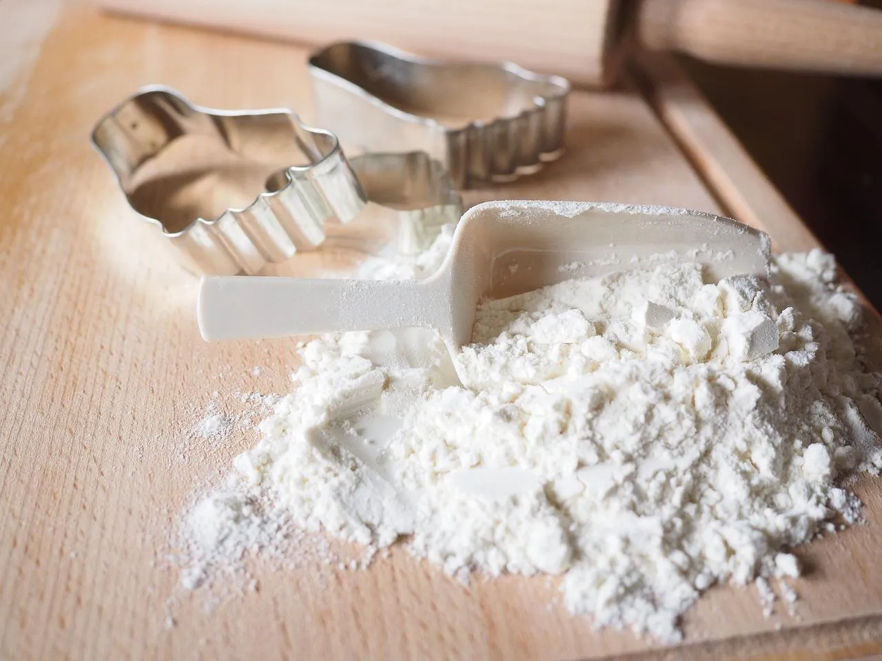 flour-scoop-2713988_1280.jpg