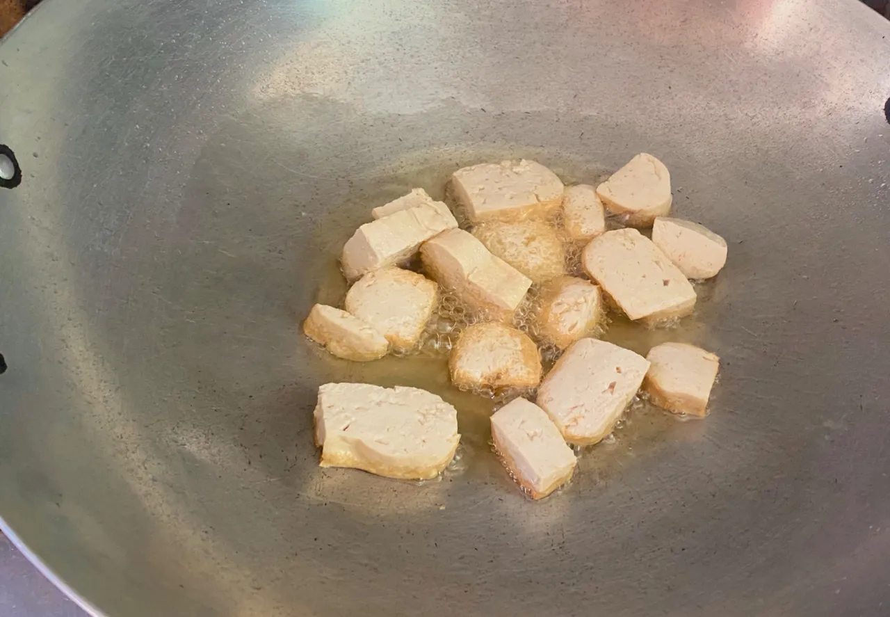 Deep fry tofu with Olive oil