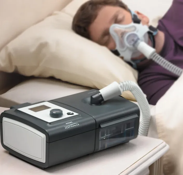 Ce à quoi je ressemble quand je dors, avec le masque intégral de ma CPAP