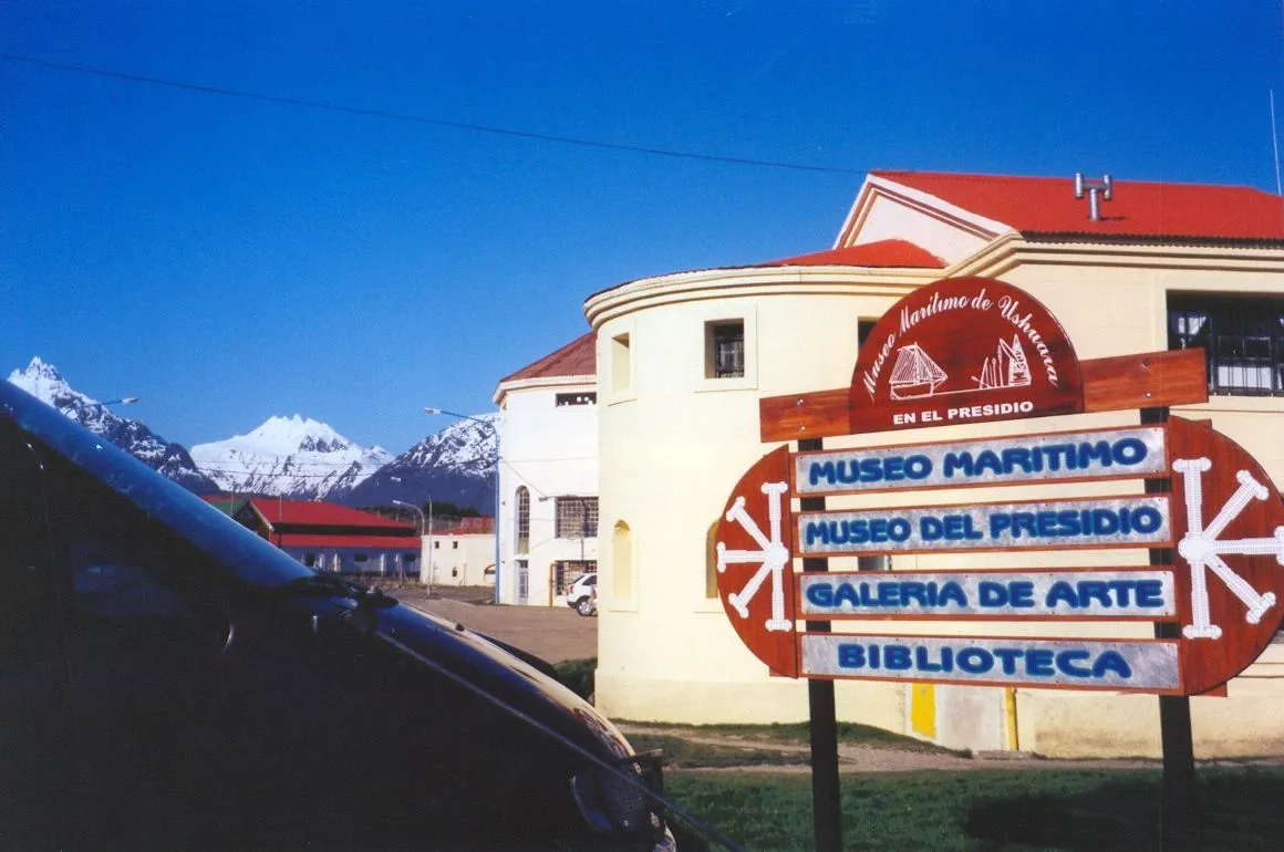 349.jpg