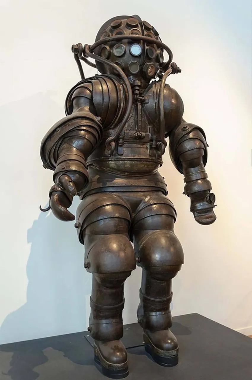 diving-suits (21).jpg