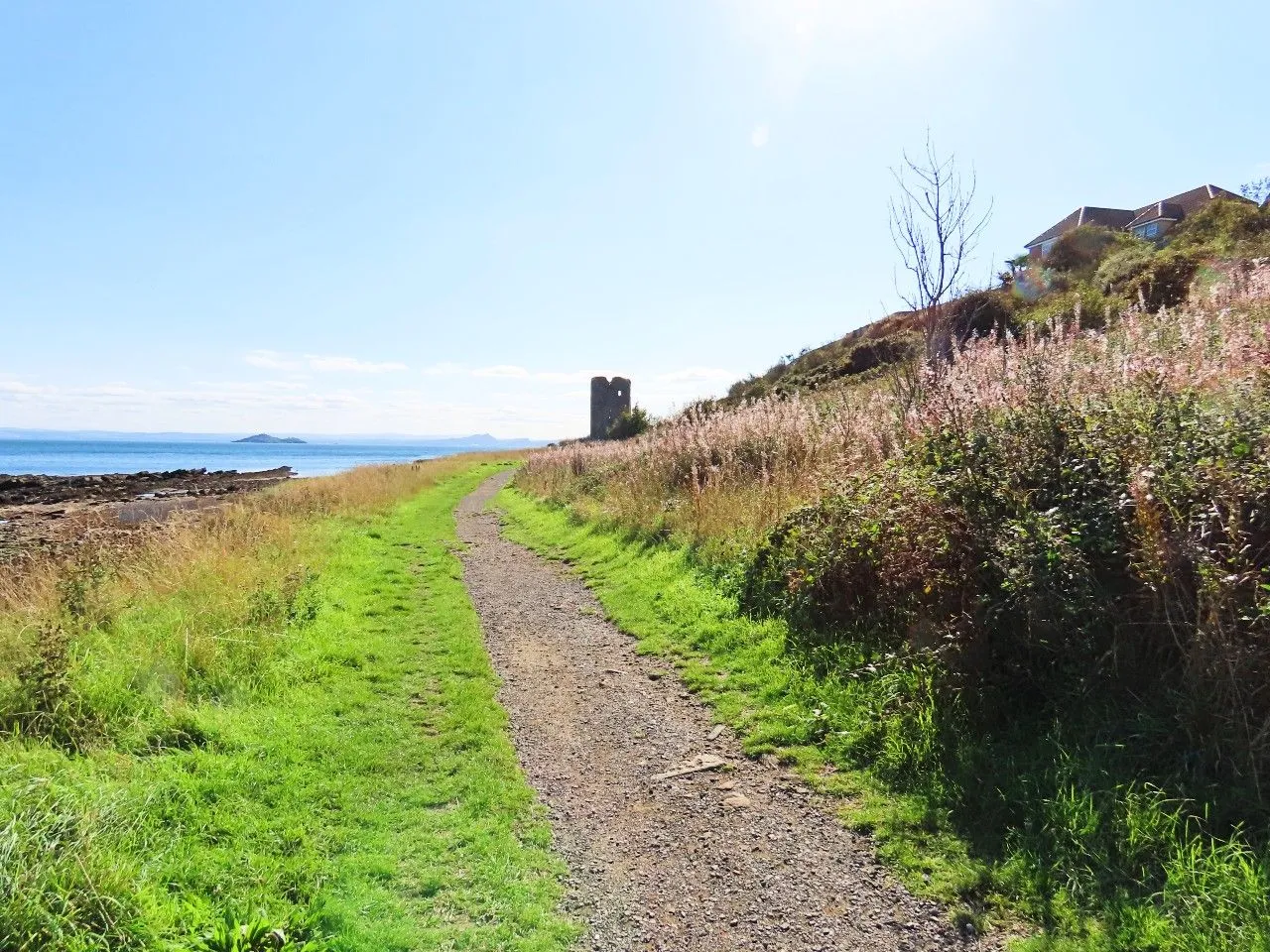 seafield tower in the distance from fife coastal path from kirkcaldy direction.jpg