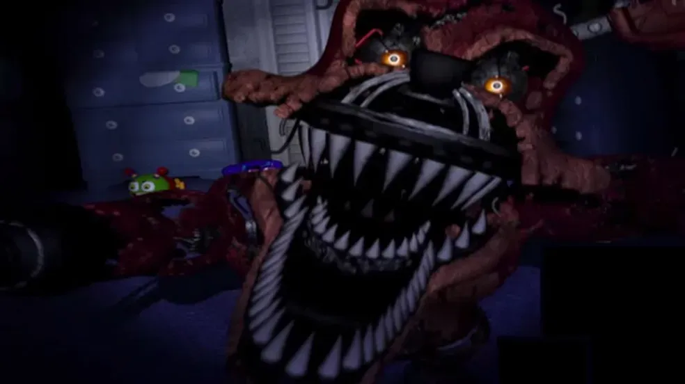 2015-07-29-five-nights-at-freddys-4-foxy-easter-eggs.webp