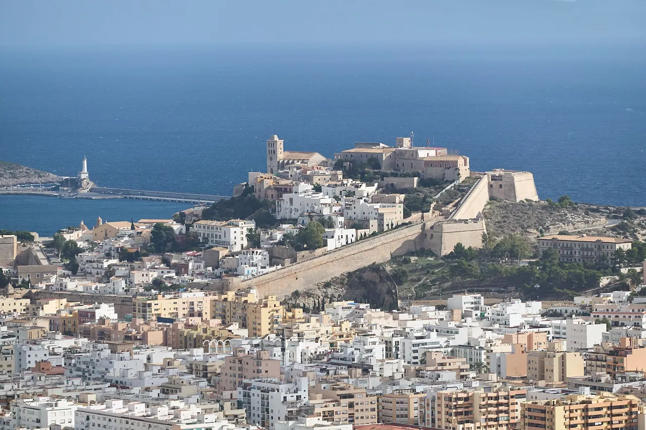 Ibiza 002.jpg
