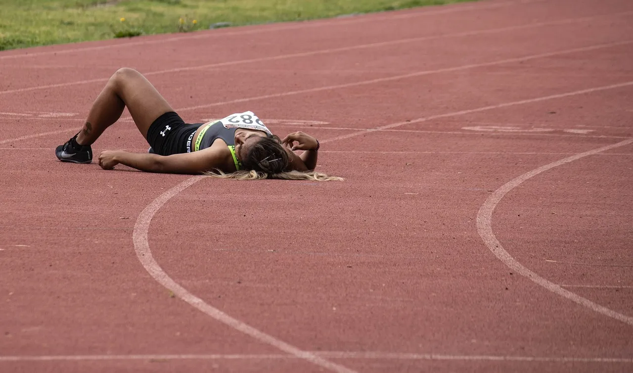 exhaustion-8251470_1280.jpg