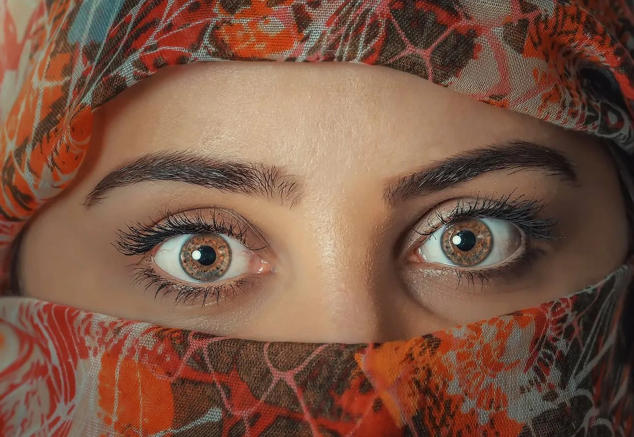 woman-1692849_1280.jpg