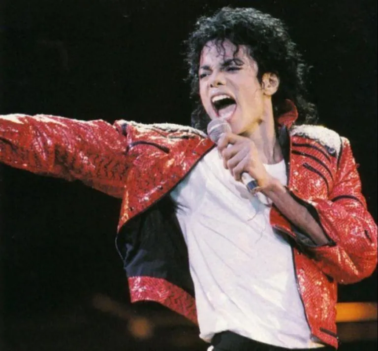 michael jackson 2.jpg