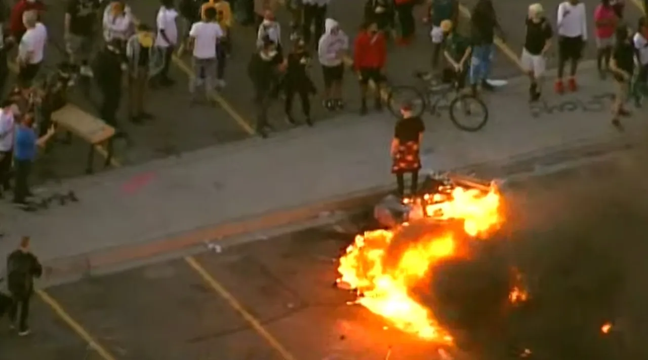 car fire 2  kare11.jpg