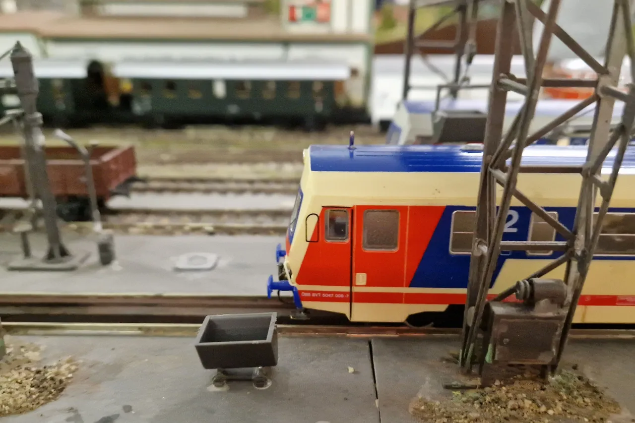 Last weekend we visited the IGM Wachau in Grunddorf (municipality of Grafenegg in Lower Austria). The IGM Wachau is an association of model railway enthusiasts that built a model railway layout depicting Wachau - the area between Melk and Krems.