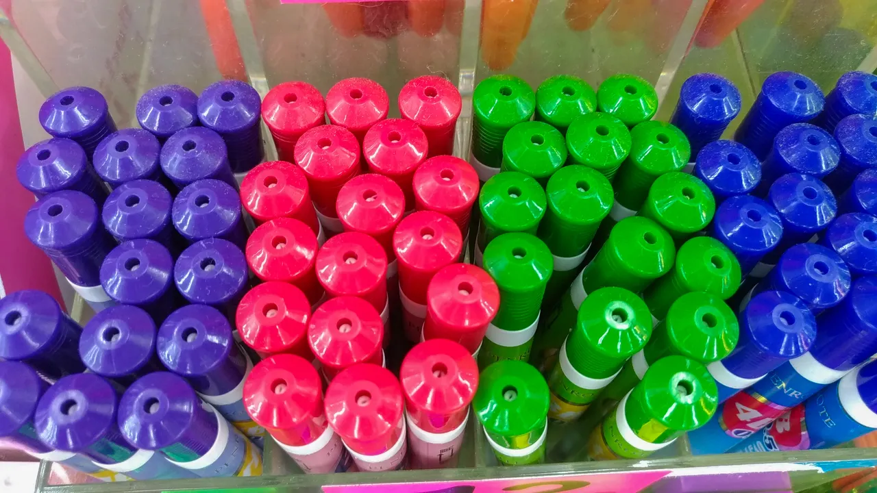 pen2.jpg