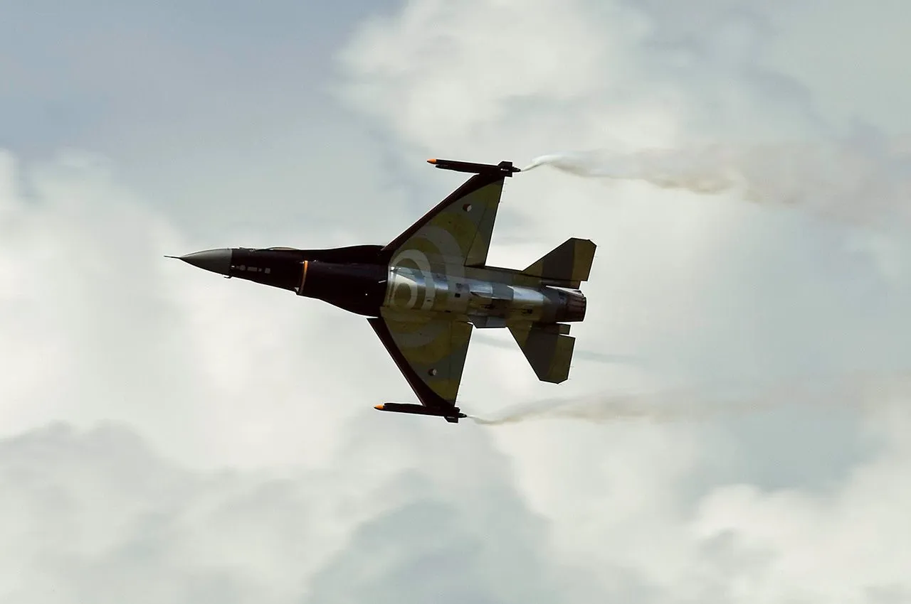 f16d.jpg