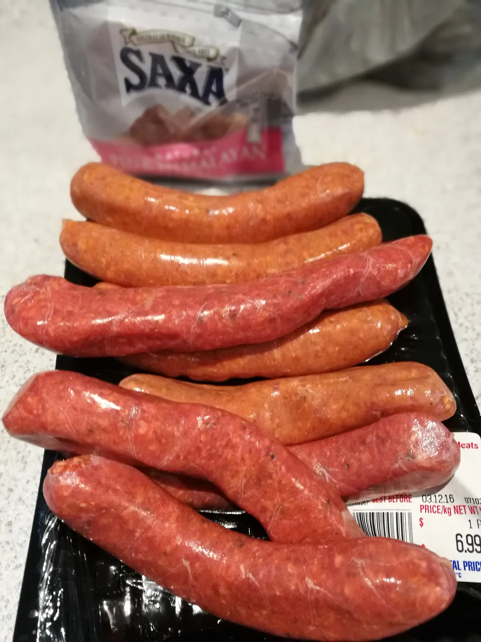 laGnx.jpg