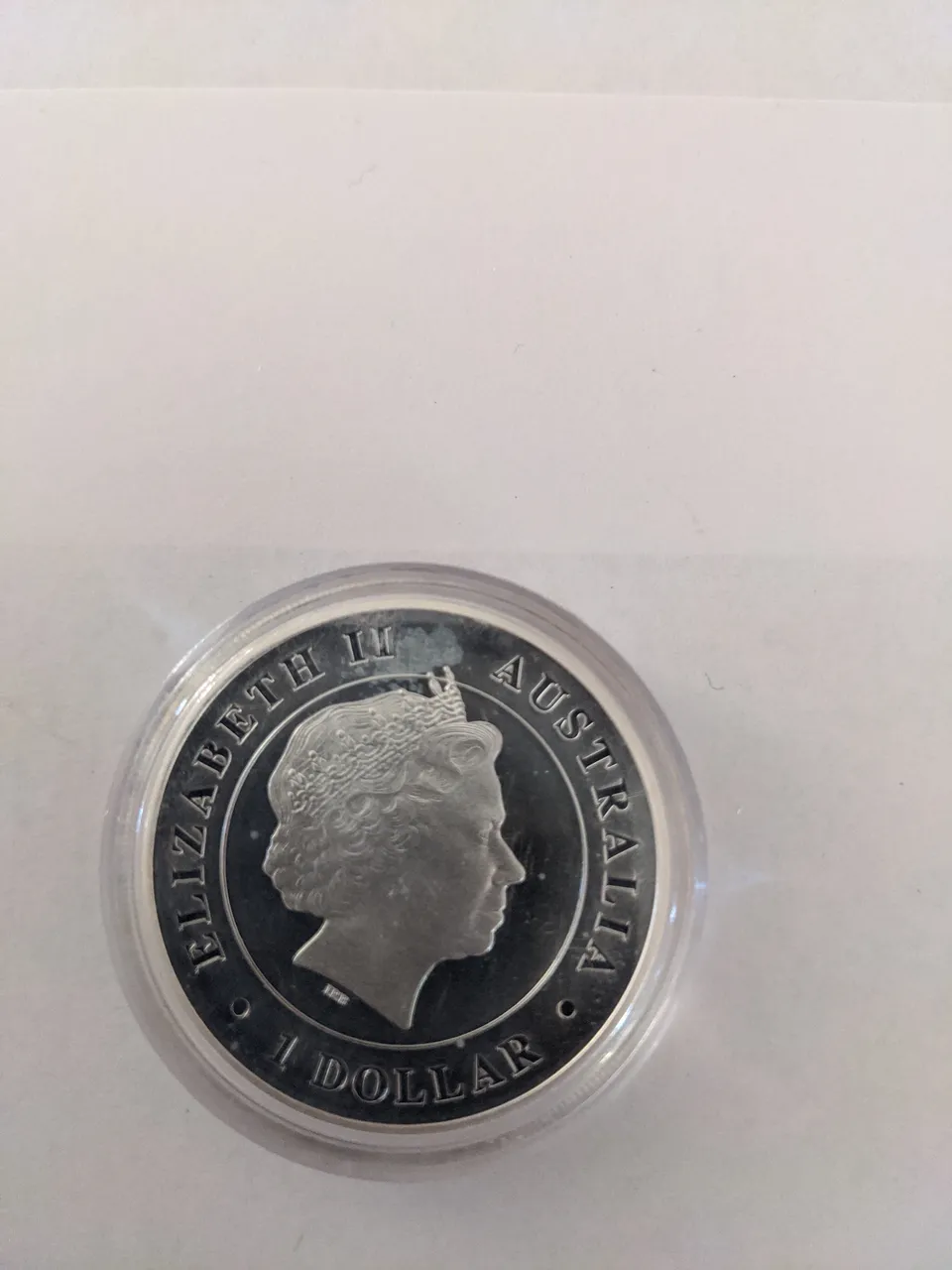 Back 1oz Funnel Web Spider 2015 Silver Coin.jpg