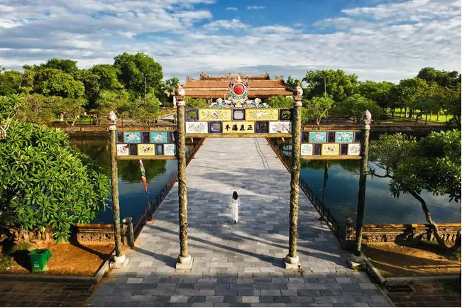 dai-noi-hue.jpg