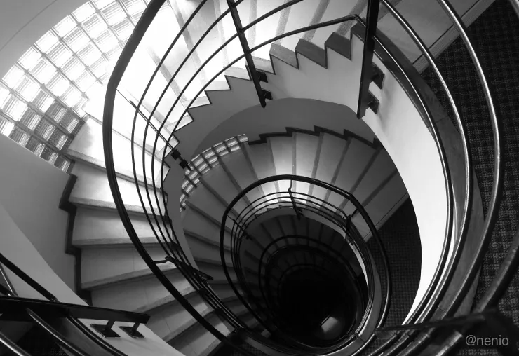 a_stair2_BW.jpg