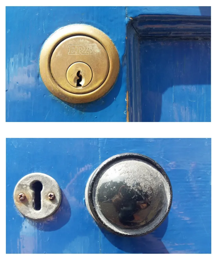 blue door.jpg
