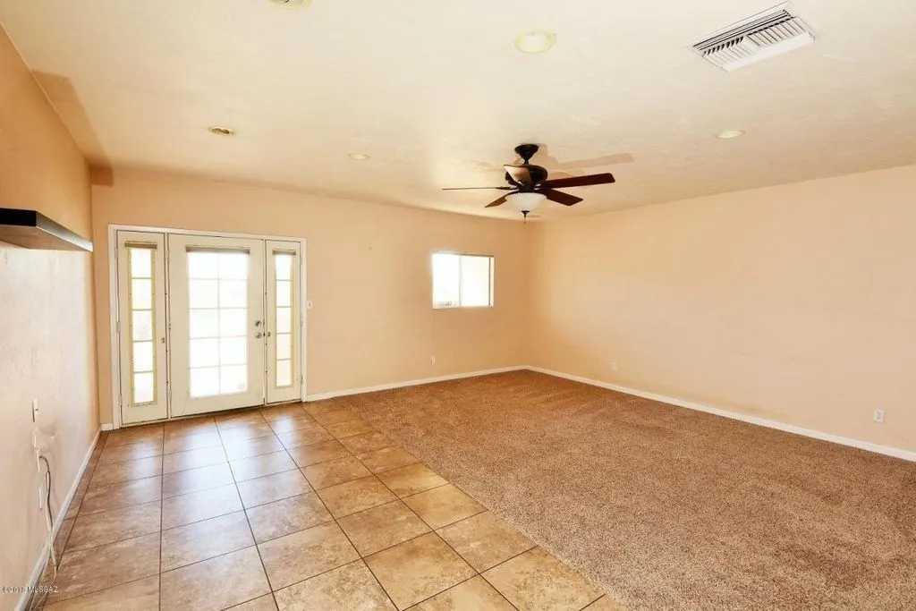 Side Room.jpg