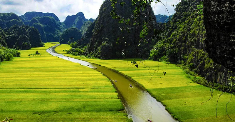 Ninh-Binh-1.jpg