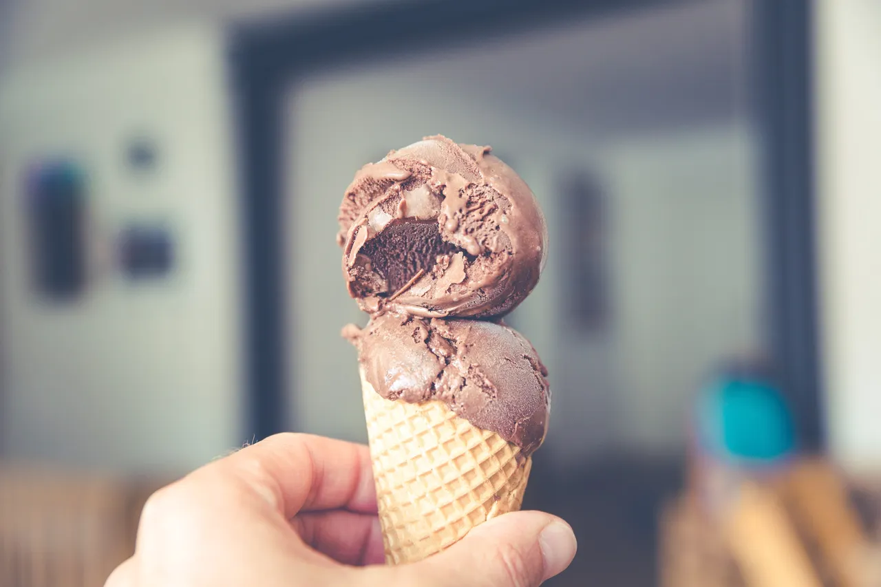 chocolatecoldcone126790.jpg