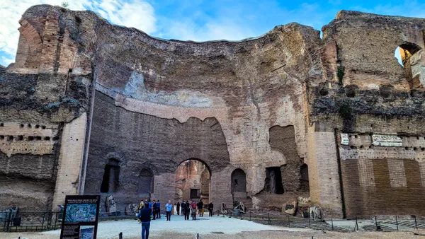the-ancient-caracalla-baths-and-its-wonderful-mysterious-undergroun