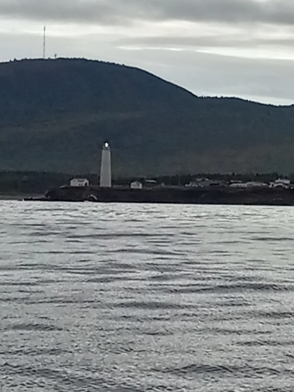 gaspe-lighthouse.jpg