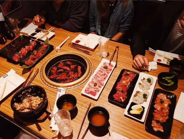 mon-nuong-nha-hang-gyu-kaku1.jpg