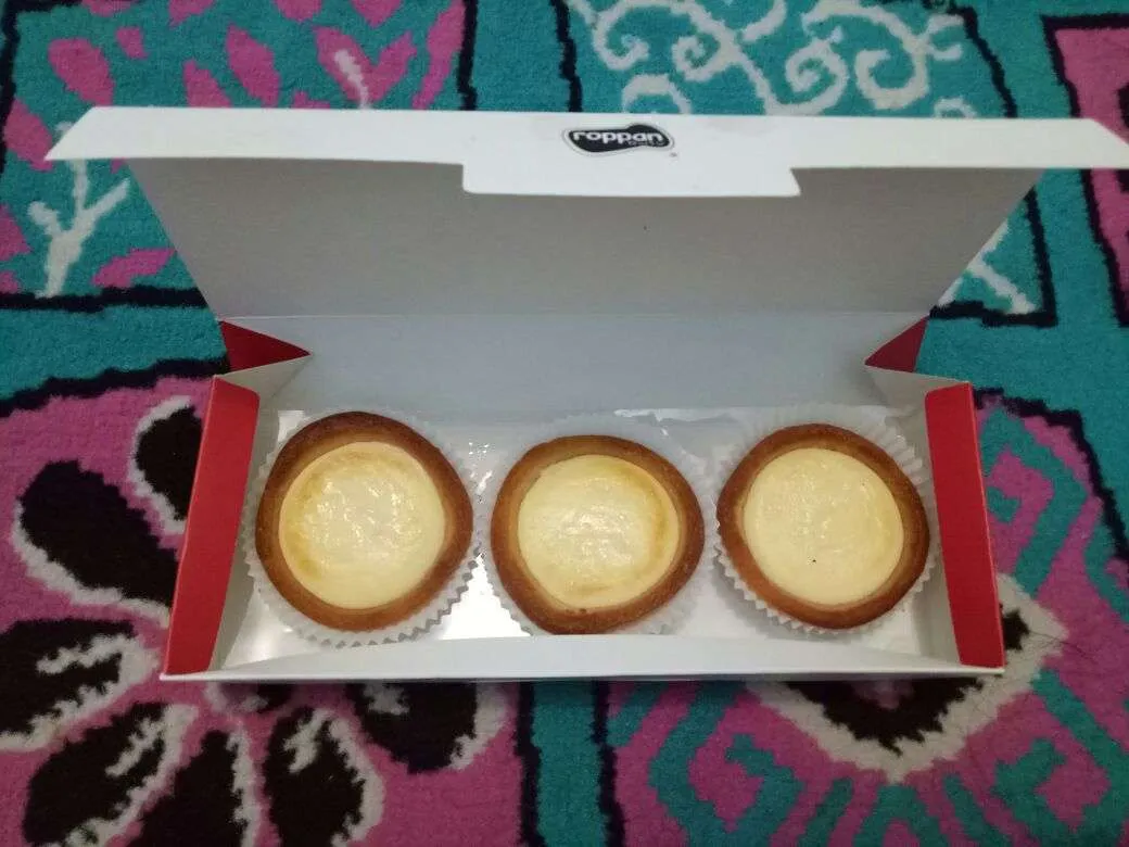 Hokkaido Cheese Tart.jpg