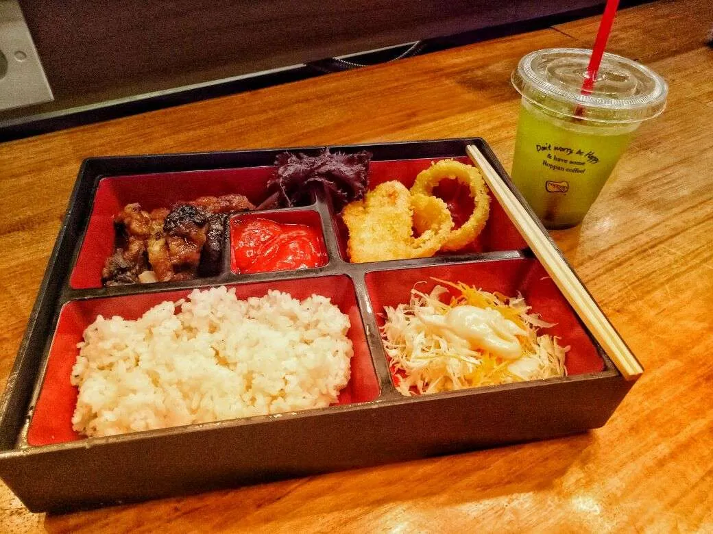 Bento n Iced Ocha.jpg