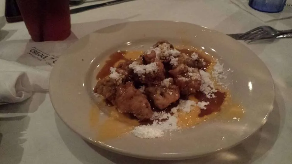 12799376_989787934429918_2158919300272974152_n(Royal House Oyster Bar).jpg