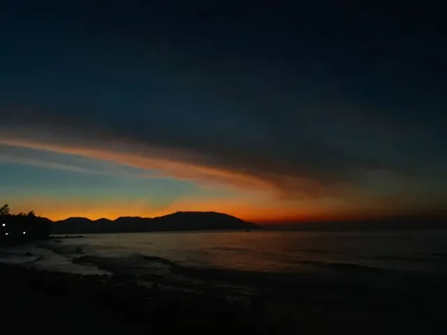 sunset sabang.jpg