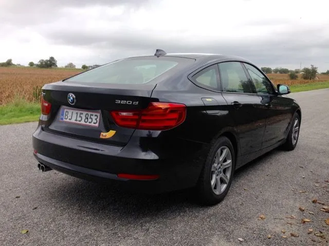 bmw320d - 2.jpg