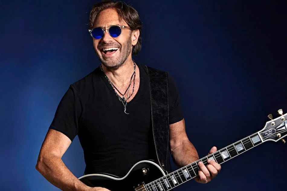 Al di Meola.jpg