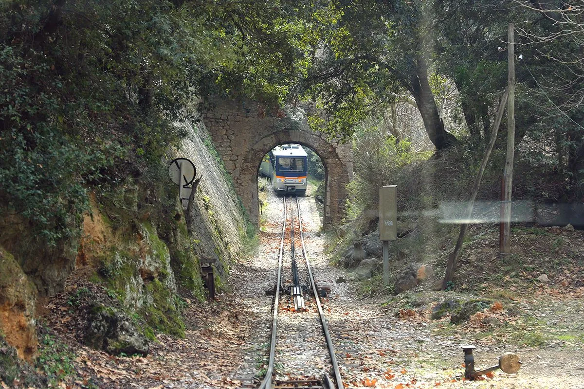 Trains crossroads