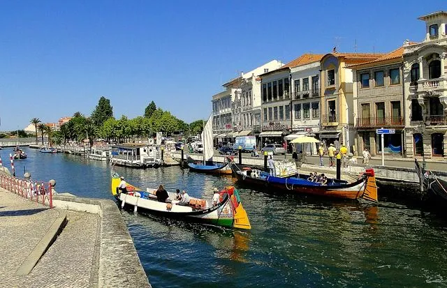 aveiro-portugal.jpg