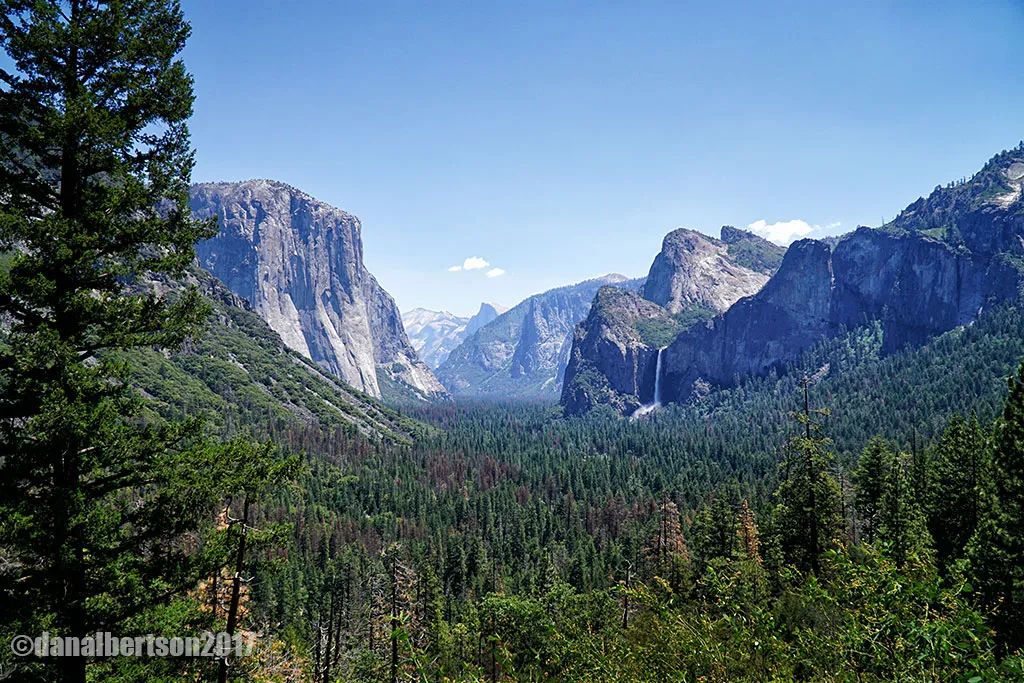 yosemite_valley.jpg