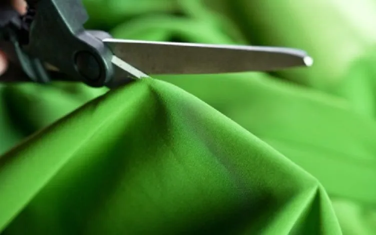 Cutting cloth.jpg