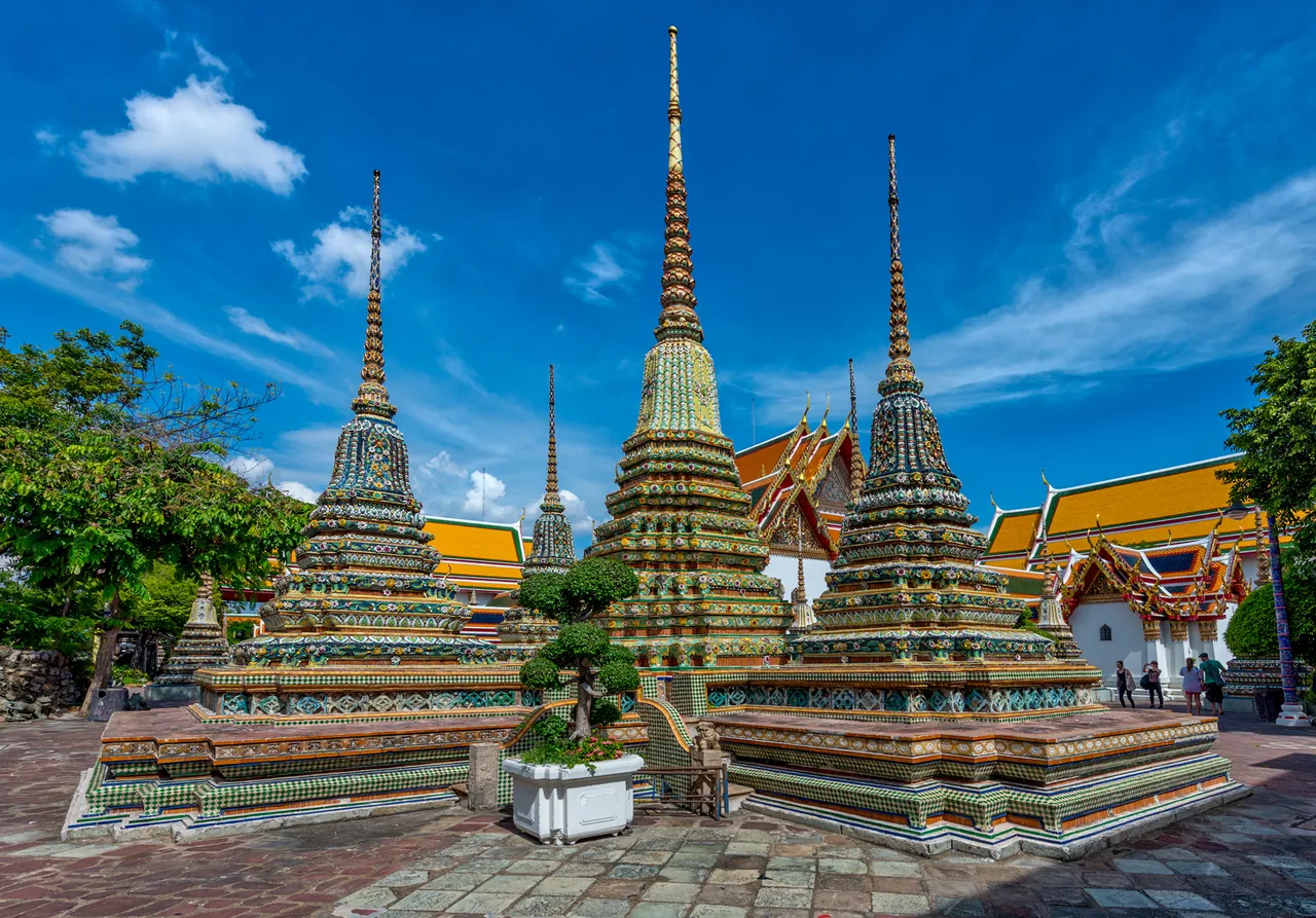 Bangkok-temple4.jpg