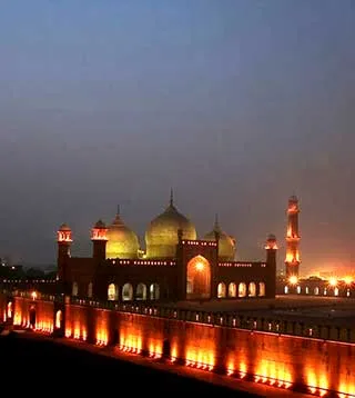 Badshahi_Mosque.jpg